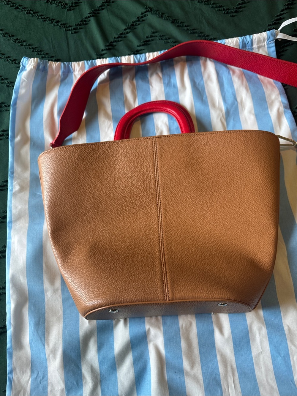 Draper James Tan Tote with Burgundy Pocket and Red Handles/Strap - Picture 5 of 6